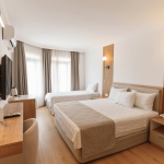 Comfort Deniz Manzaralı oda